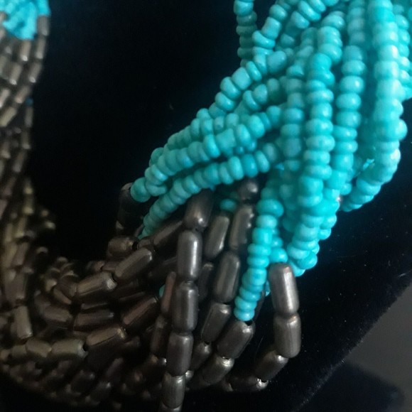 Braided Multi-Strand Beaded Collar Necklace Faux Bone Hook Closure - Picture 3 of 6